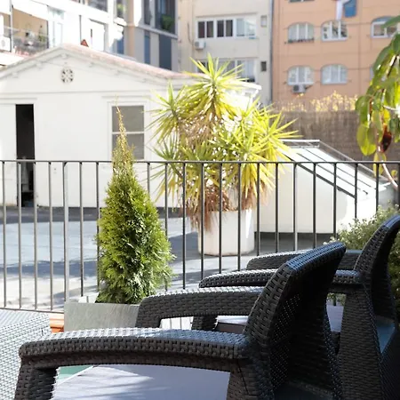 Guest house Amra Gran Via 2*