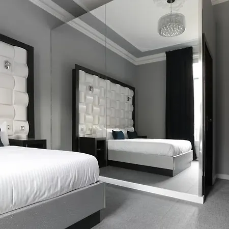 Pensión Amra Gran Via Barcelona