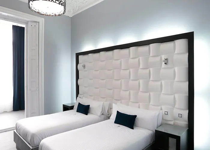 Πανσιόν Amra Gran Via