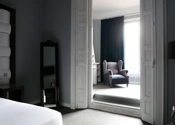 Amra Gran Via Πανσιόν