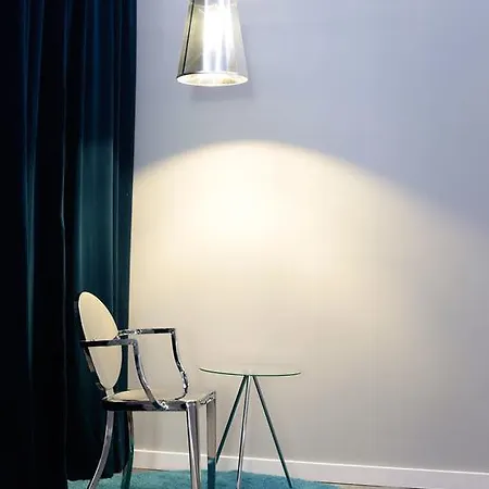 Πανσιόν Amra Gran Via